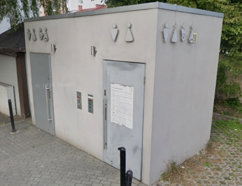 Tolaleta przy Amfiteatrze ulica Bramkowa